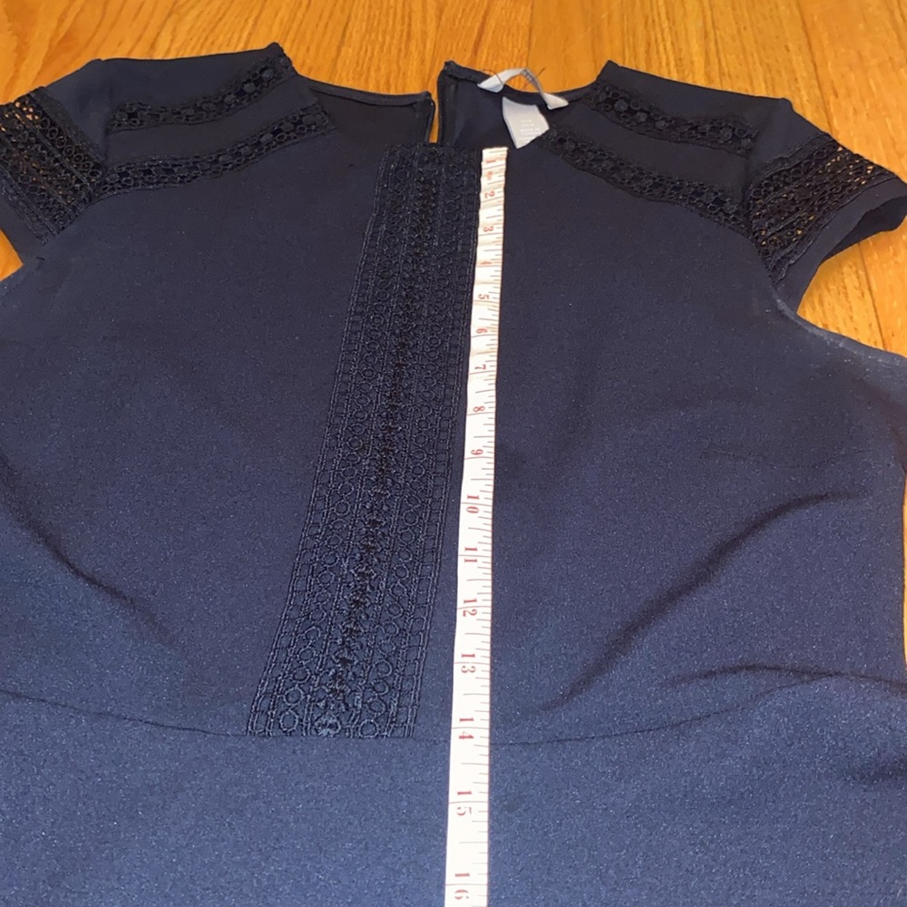 Navy Blue A Line Dress. Cutout/Lace Detail. H&M. Size Medium - Picture 9 of 10